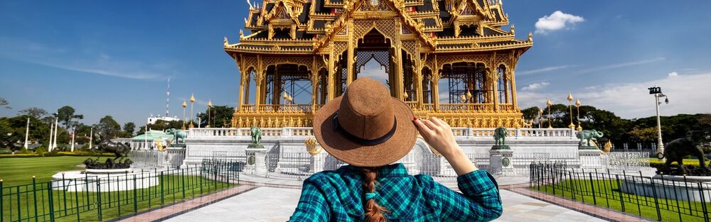 Khách du lịch Thái Lan