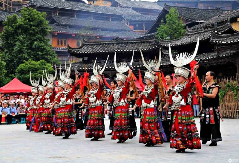 Lễ hội Cơm Chị Em - Lễ hội tình yêu của người Miêu Trung Quốc 1 Ảnh sưu tầm