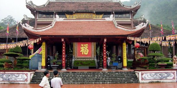 Quần thể di tích và danh thắng Yên Tử – Vĩnh Nghiêm – Côn Sơn – Kiếp Bạc là Di sản Văn hóa Thế giới 1 Ảnh sưu tầm