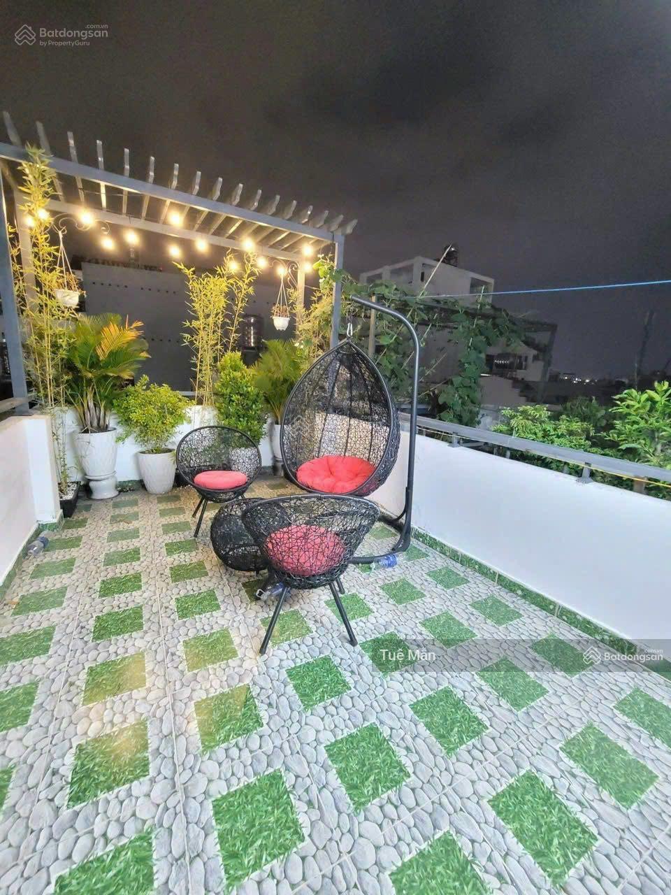 Nhà Nguyễn Trọng Tuyển, P8, Phú Nhuận.
