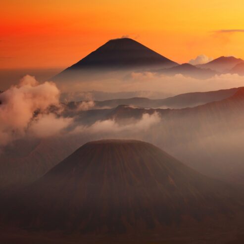 Tour Sài Gòn – Indonesia – Bromo – Ijen – Sewu – Bali