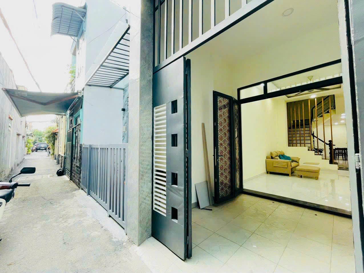 NEW HOUSE Làng Hoa – Gò Vấp