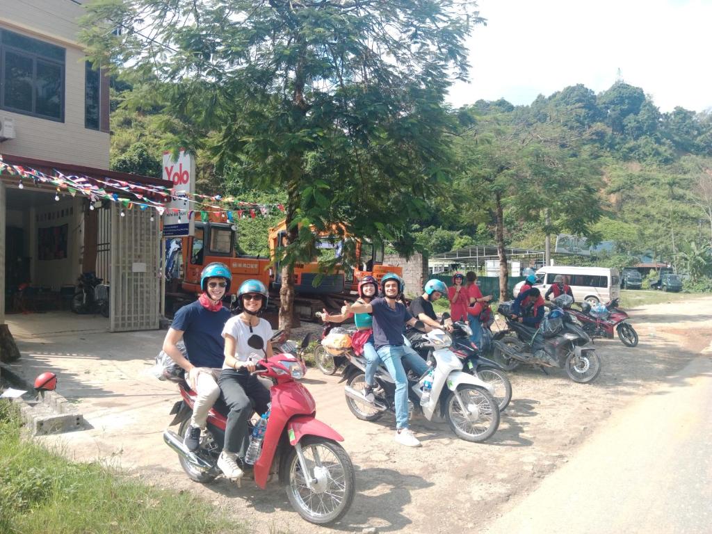 Ha Giang Yolo House and Loop Tours