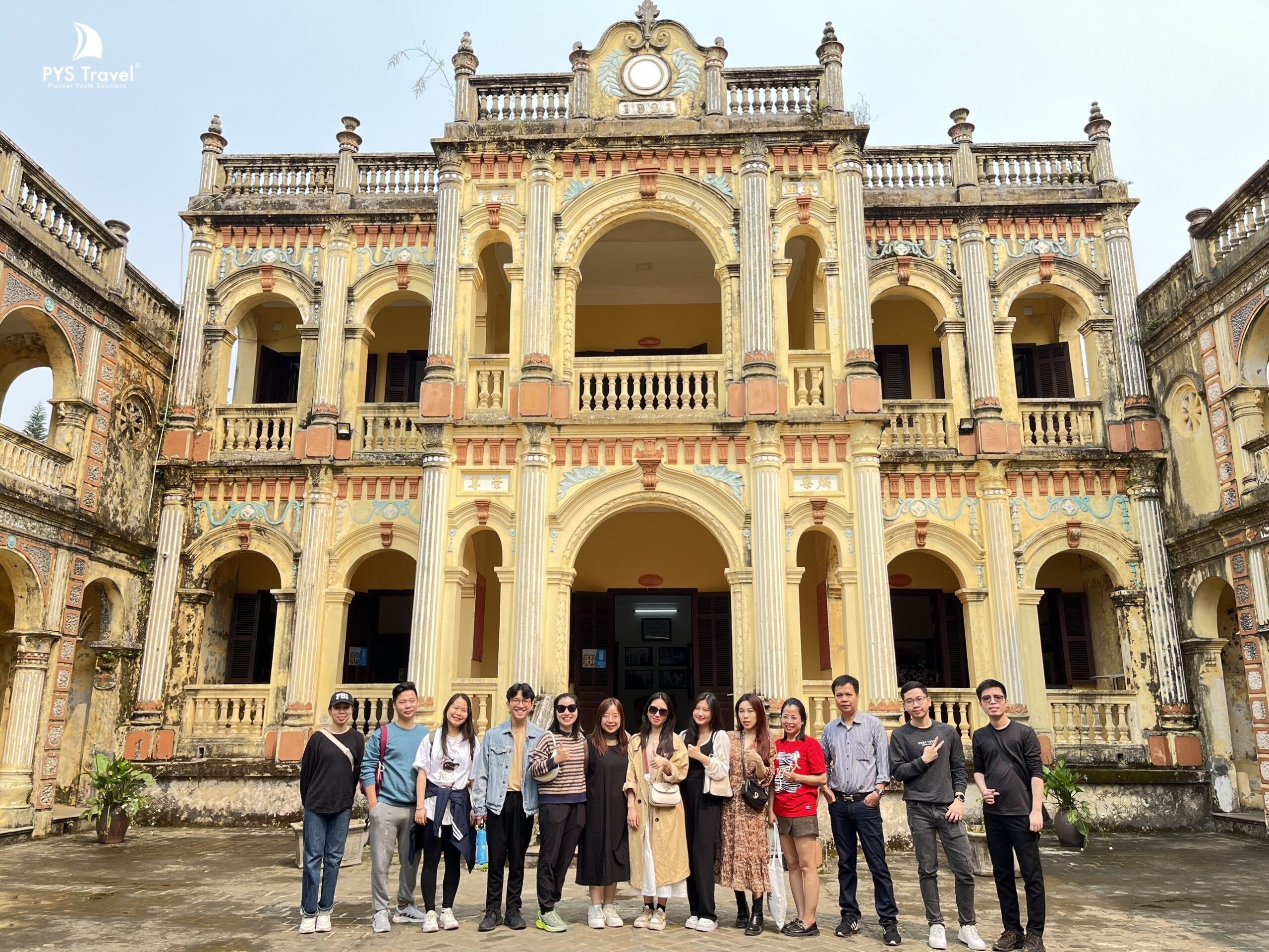 Tour Sài Gòn – Hà Nội – Bắc Hà – Hà Khẩu 3N2Đ