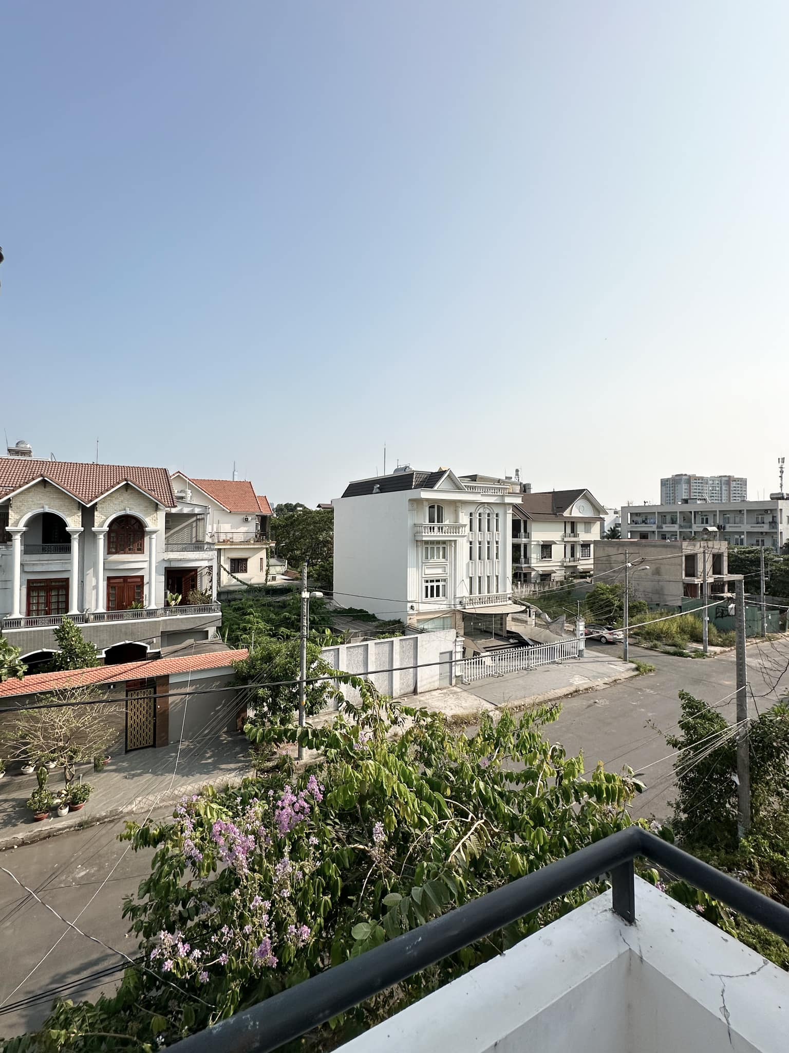 Biệt Thự ven sông ngay GiGaMall