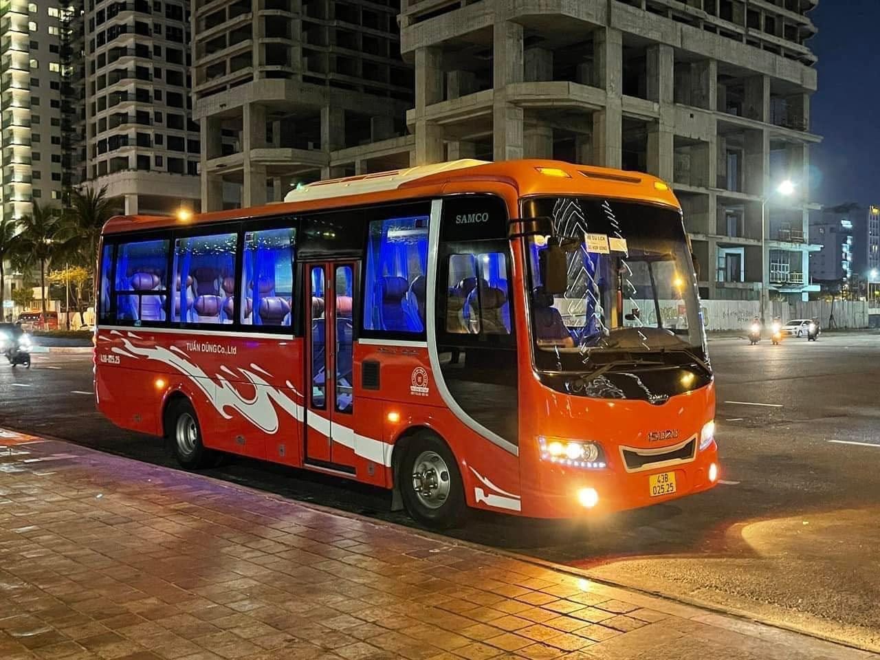 CHO THUÊ XE DU LỊCH ĐỜI MỚI TẠI MIỀN TRUNG