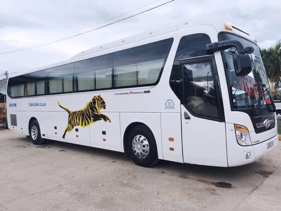 CHO THUE XE DU LỊCH 4-45 CHỖ