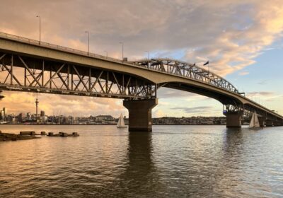 Auckland-harbour-bridge