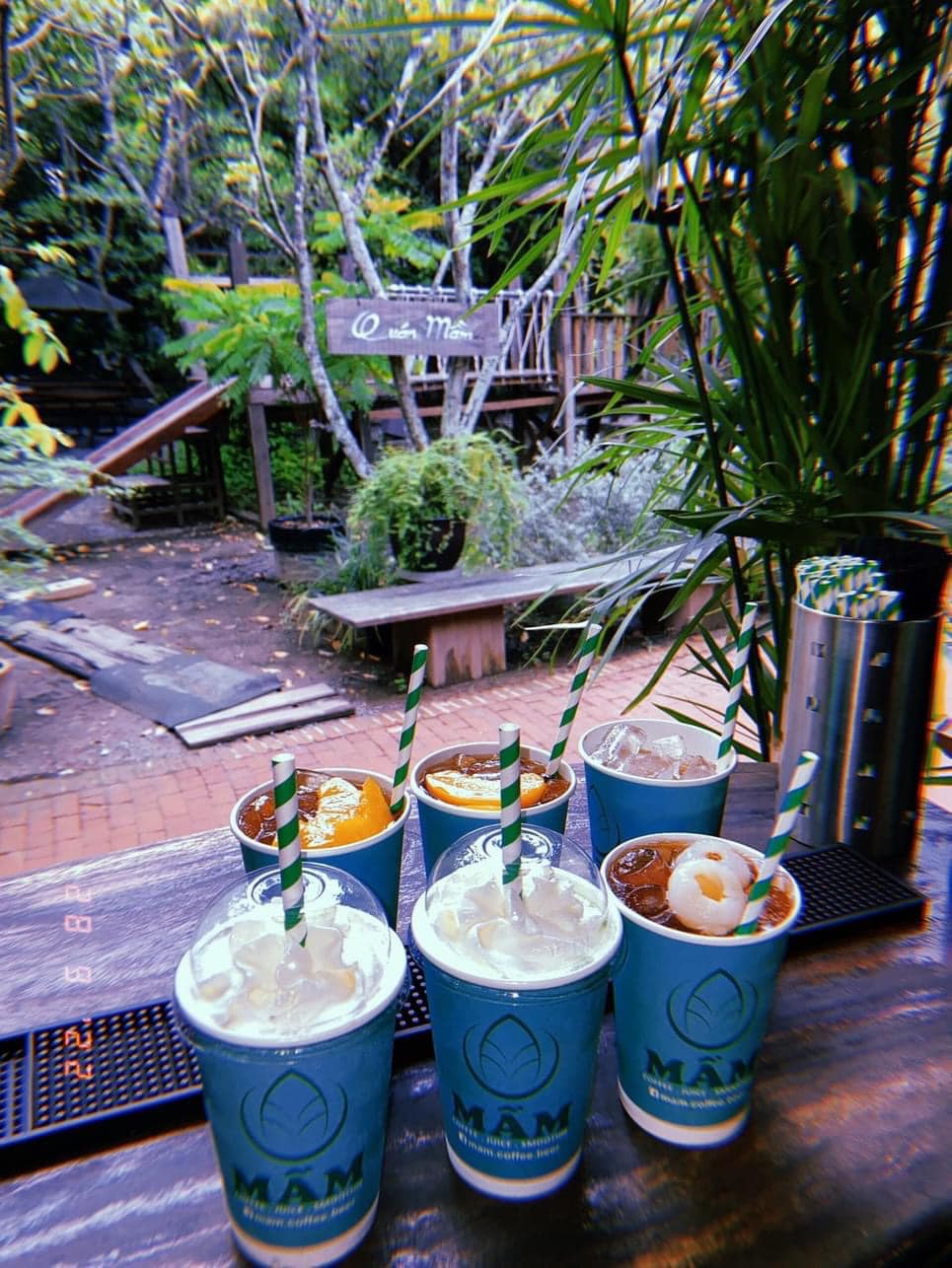 MẦM COFFEE