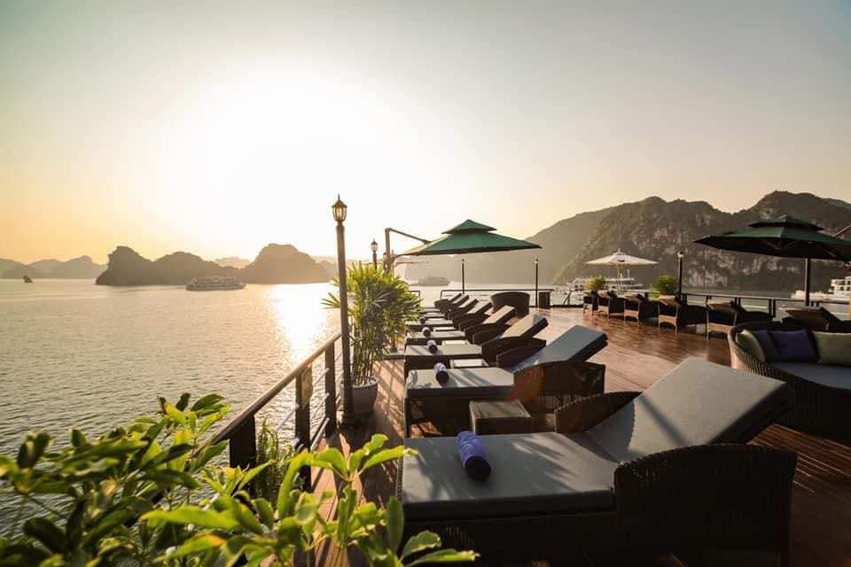 DU THUYỀN ROSY CRUISE 5*