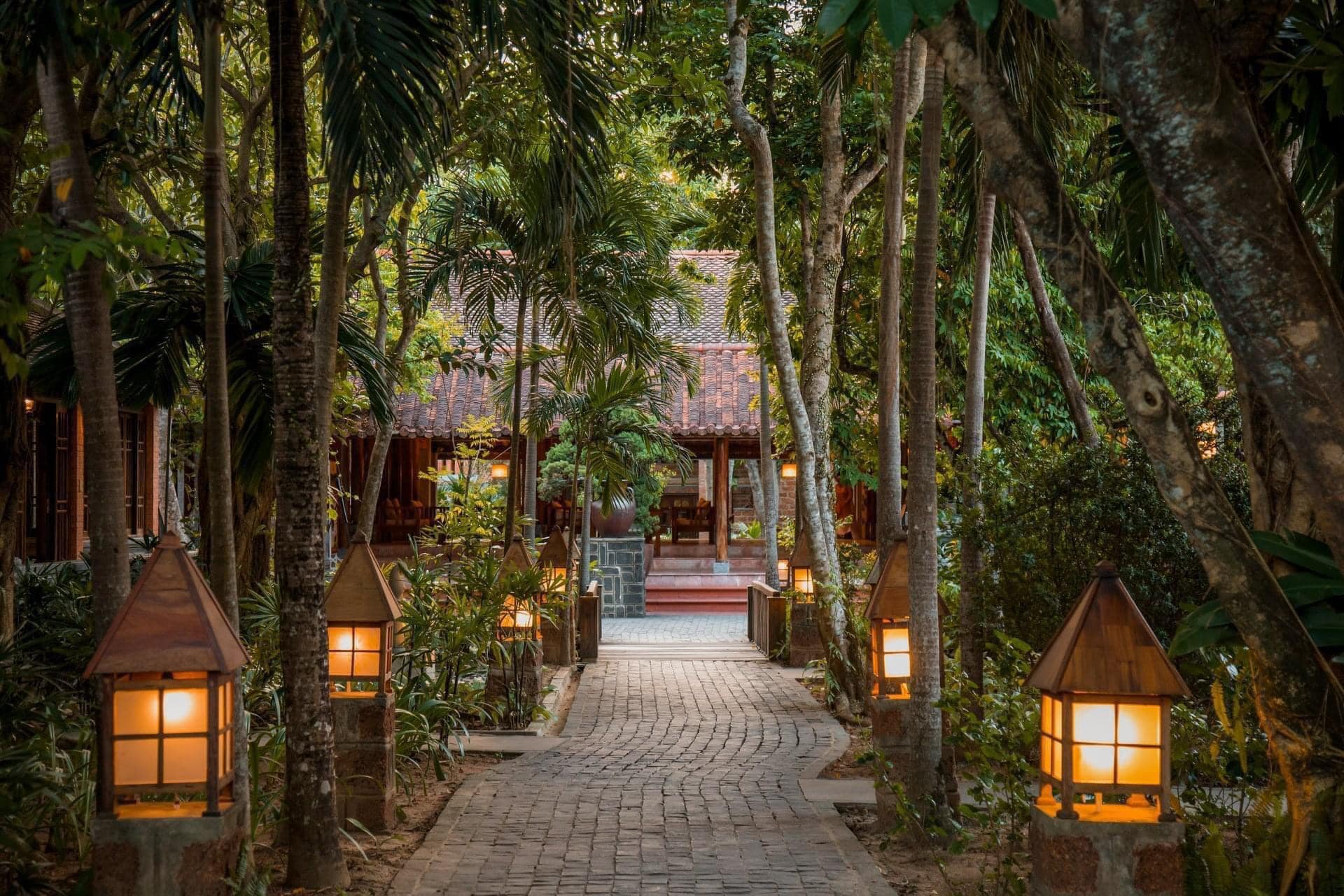 PILGRIMAGE VILLAGE HUẾ 5*