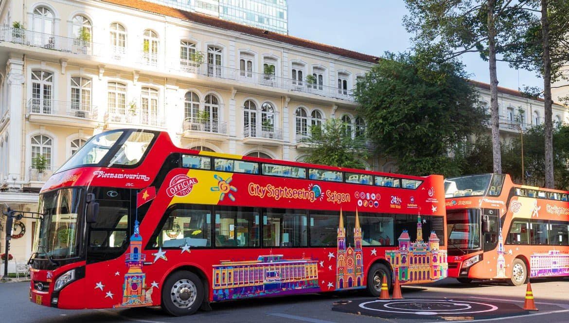 Tour Bus 2 tầng tham quan Sài Gòn về đêm