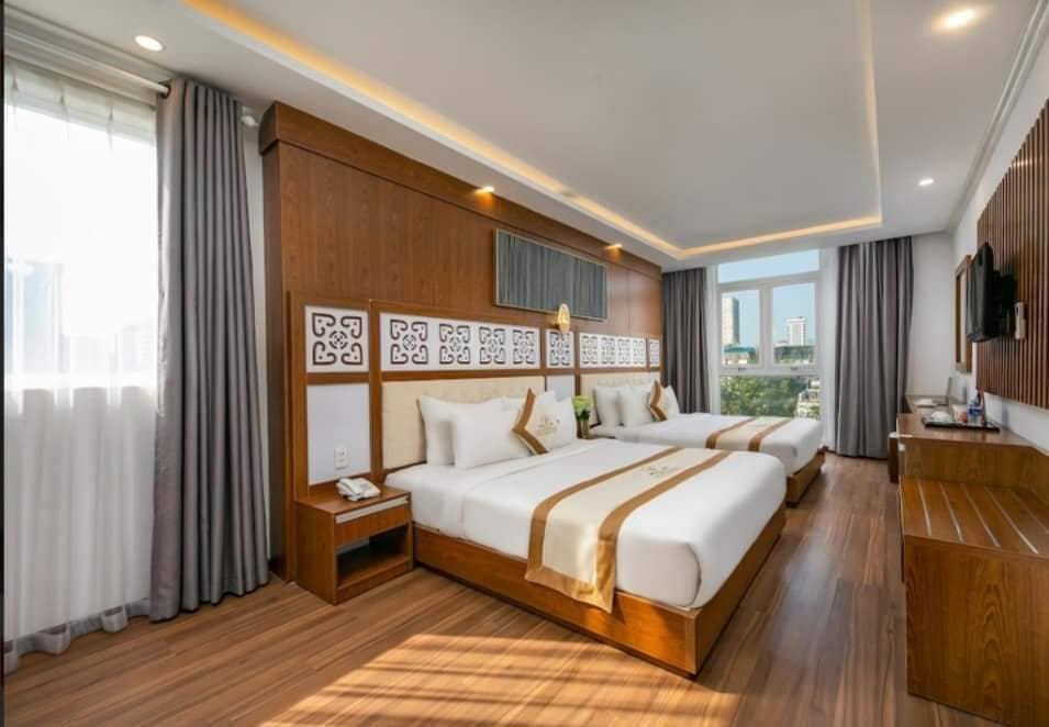 PRAGUE HOTEL ĐÀ NẴNG
