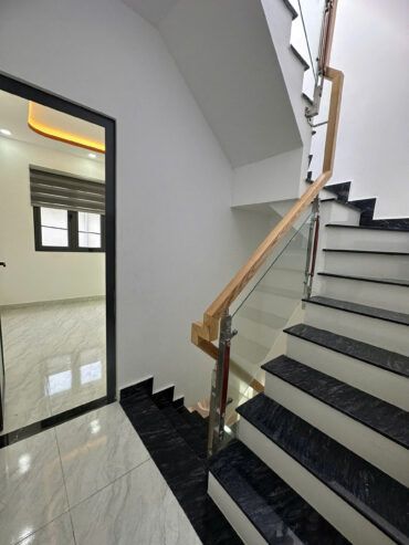 Bán nhà mới xây 2 tháng Tỉnh Lộ 10 – gần chợ Bà Hom
