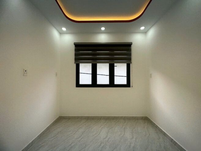 Bán nhà mới xây 2 tháng Tỉnh Lộ 10 – gần chợ Bà Hom
