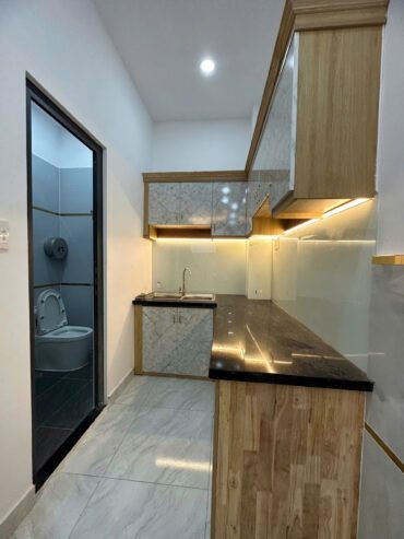 Bán nhà mới xây 2 tháng Tỉnh Lộ 10 – gần chợ Bà Hom